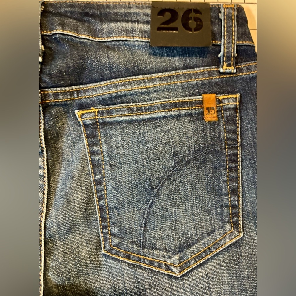NWT Joe’s Women’s Size 26 Dark Blue Mid-Rise Jeans